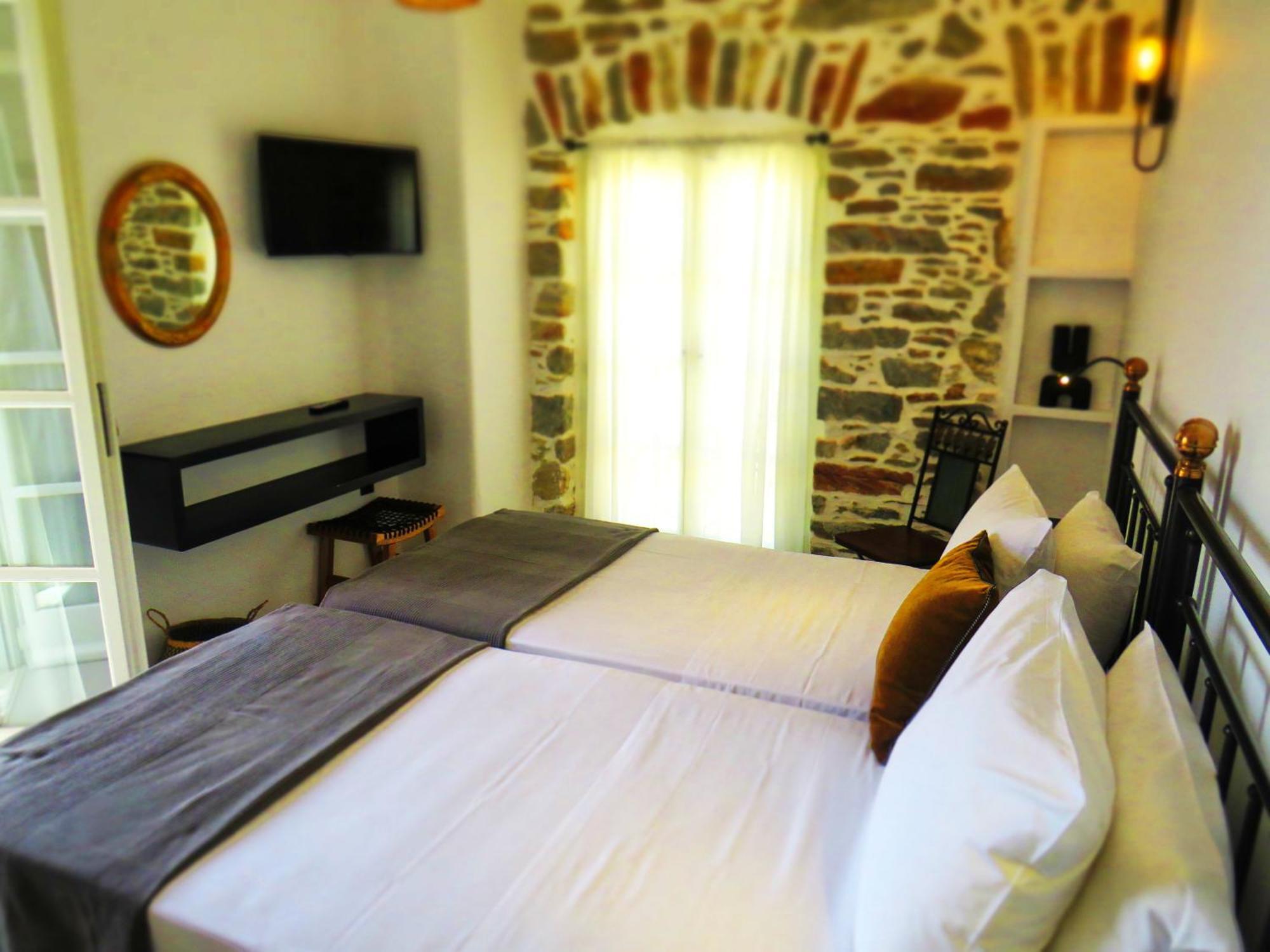 Axilleion Boutique Hotel Ermoupoli Ngoại thất bức ảnh