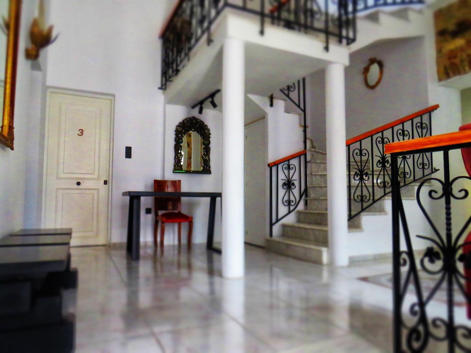 Axilleion Boutique Hotel Ermoupoli Ngoại thất bức ảnh