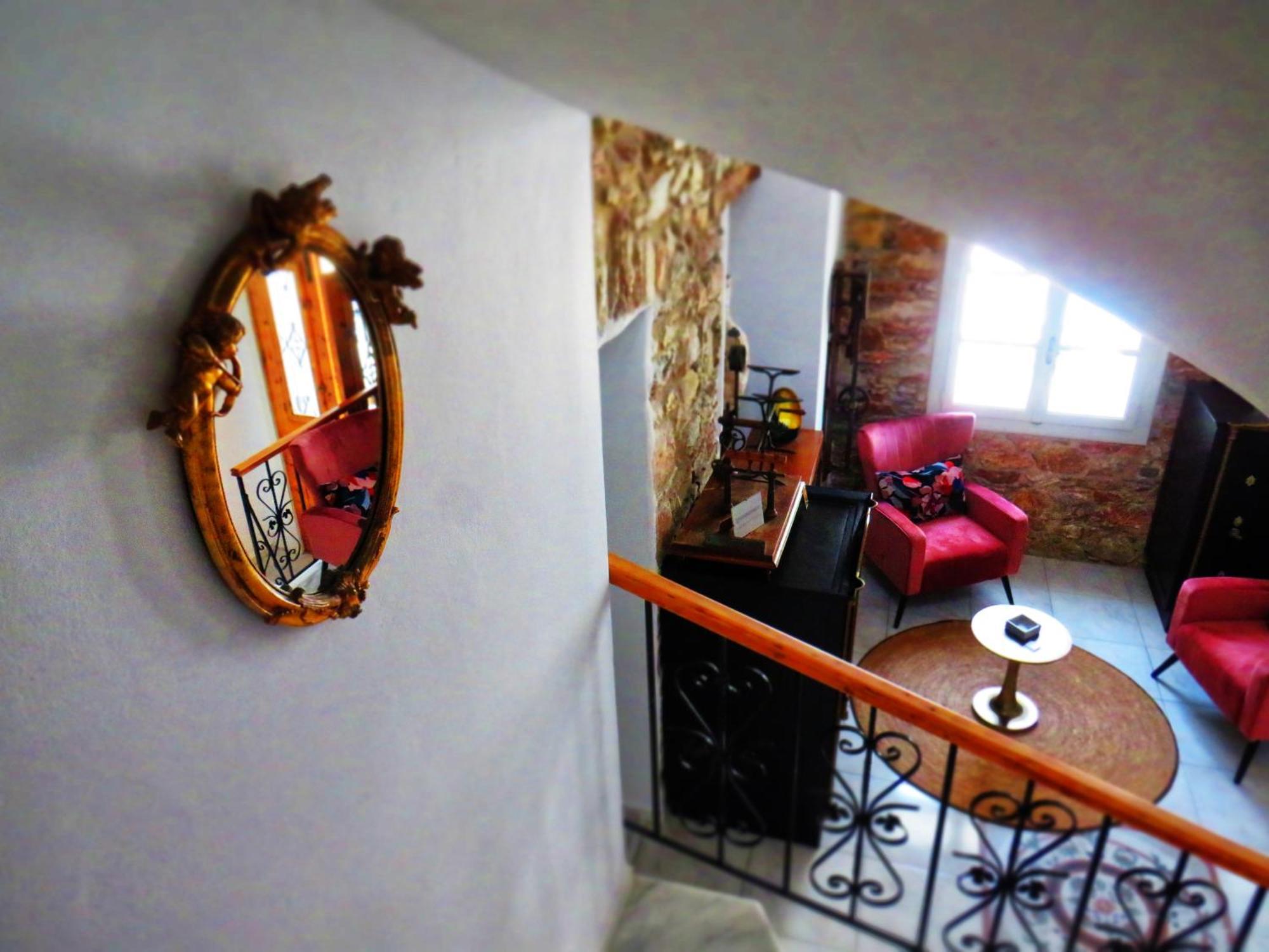Axilleion Boutique Hotel Ermoupoli Ngoại thất bức ảnh