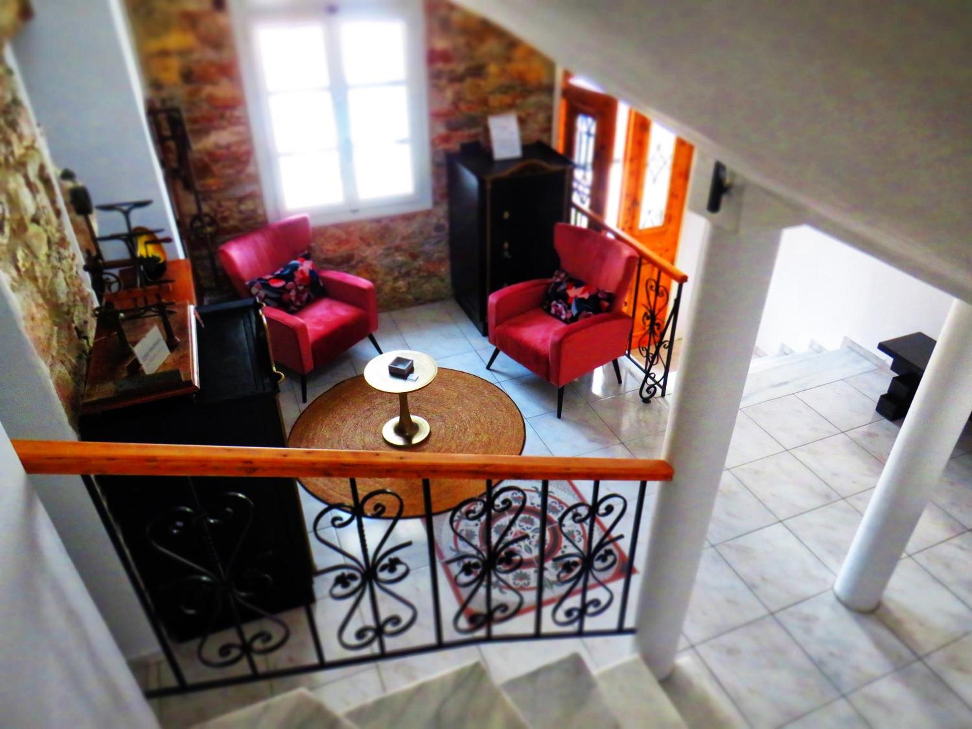 Axilleion Boutique Hotel Ermoupoli Ngoại thất bức ảnh