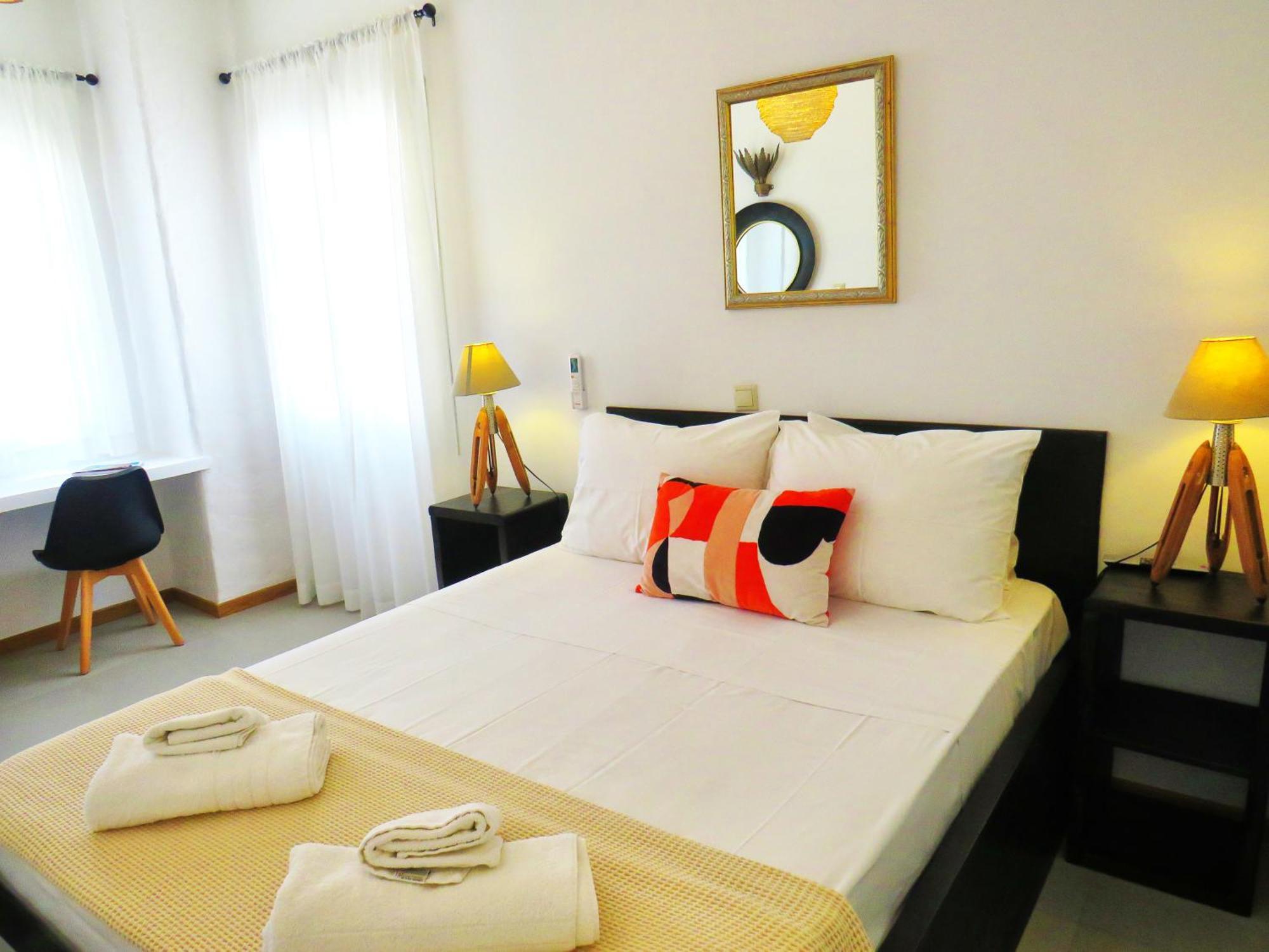 Axilleion Boutique Hotel Ermoupoli Ngoại thất bức ảnh